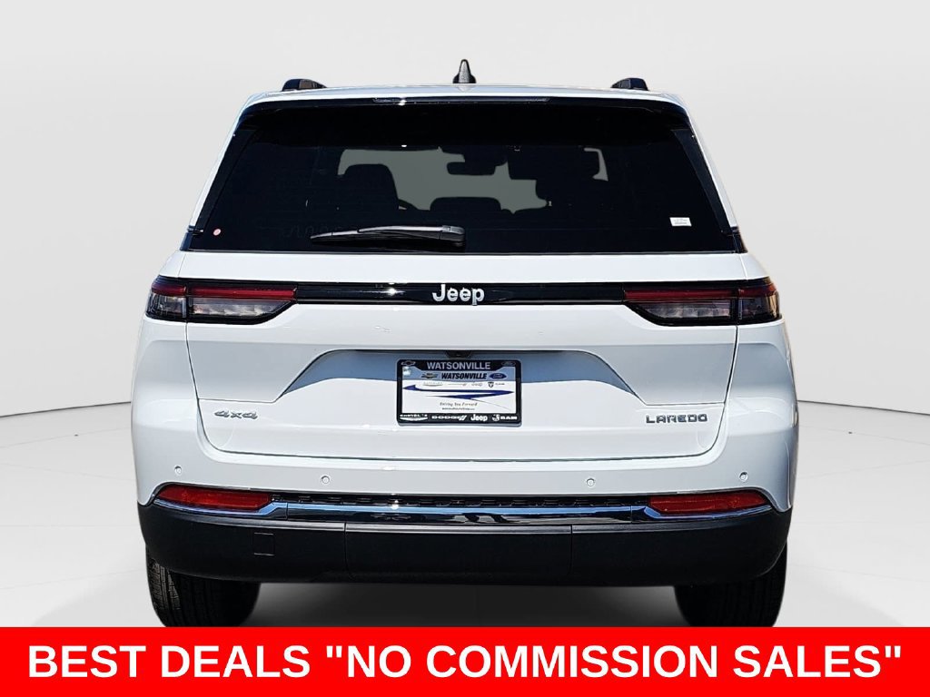 New 2027 Jeep Grand Cherokee Laredo X AWD/4WD image 4
