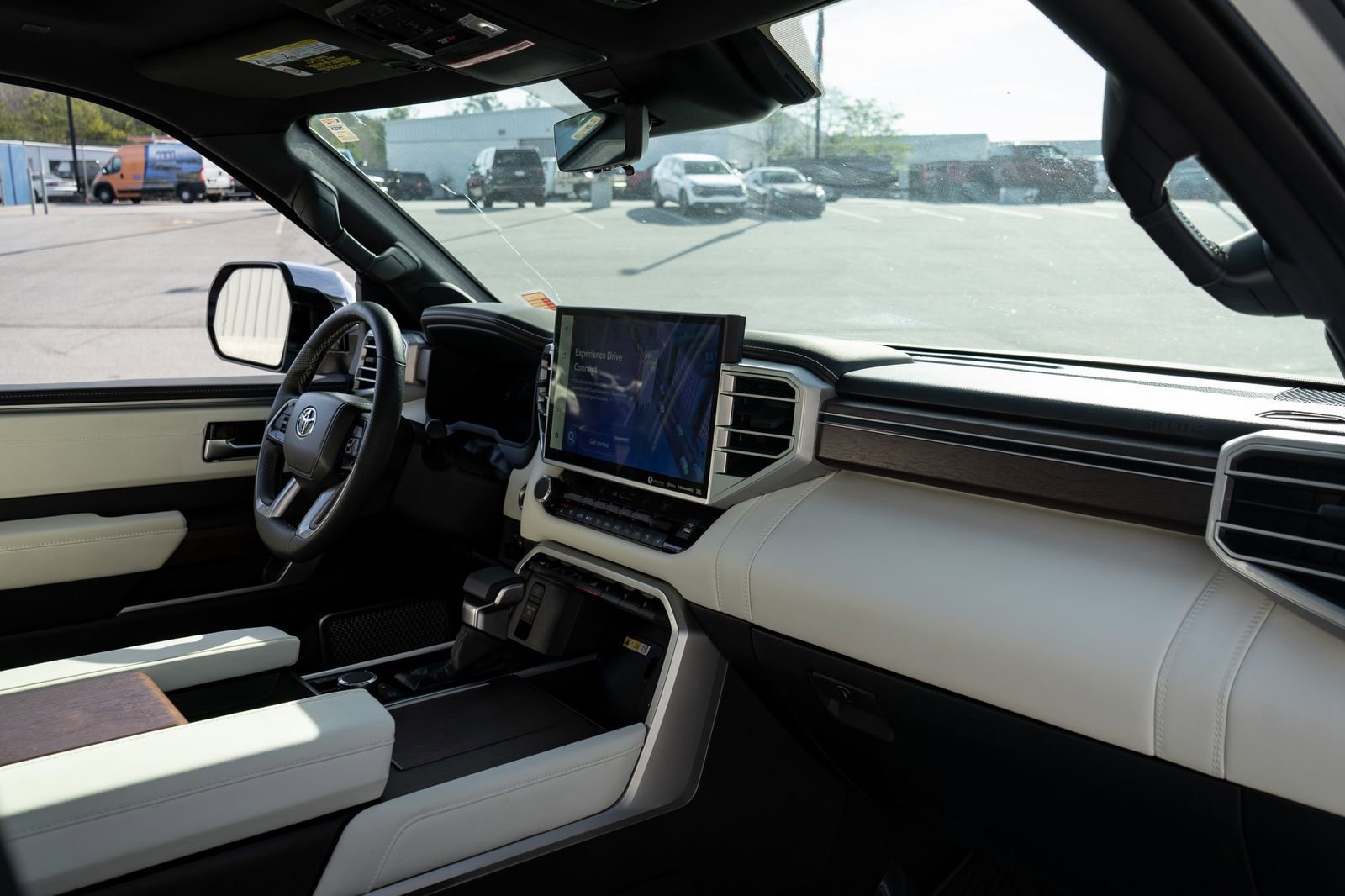 Used 2024 Toyota Sequoia Capstone AWD/4WD image 42