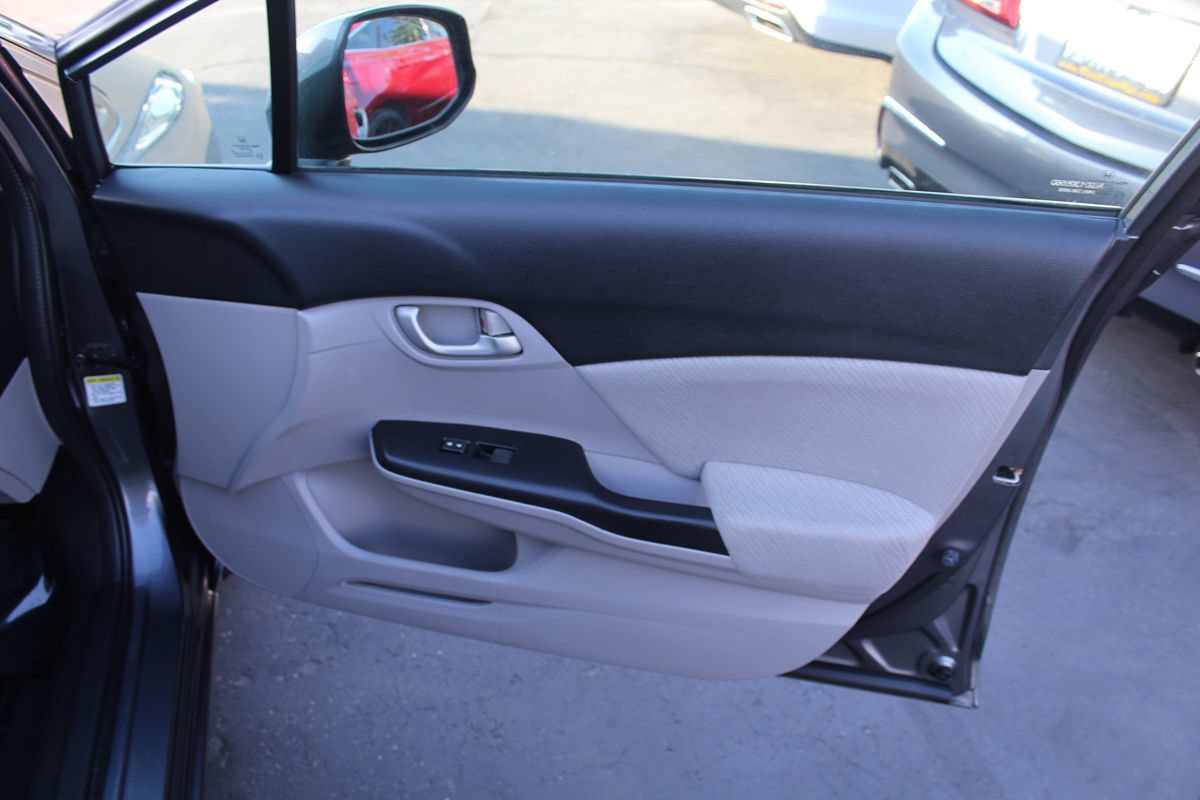 Used 2013 Honda Civic LX image 16