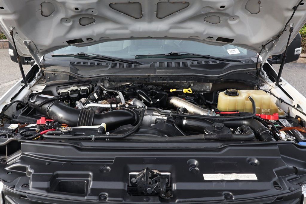 Used 2019 Ford F550 4x4 Crew Cab Super Duty image 15