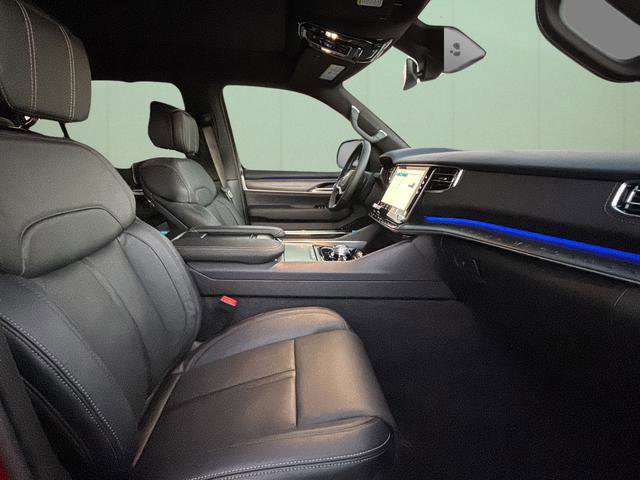 New 2026 Jeep Grand Wagoneer Summit w/ Rear Seat Video Group I image 41