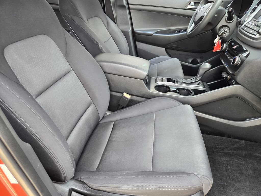 Used 2016 Hyundai Tucson SE w/ Option Group 02 FWD image 11