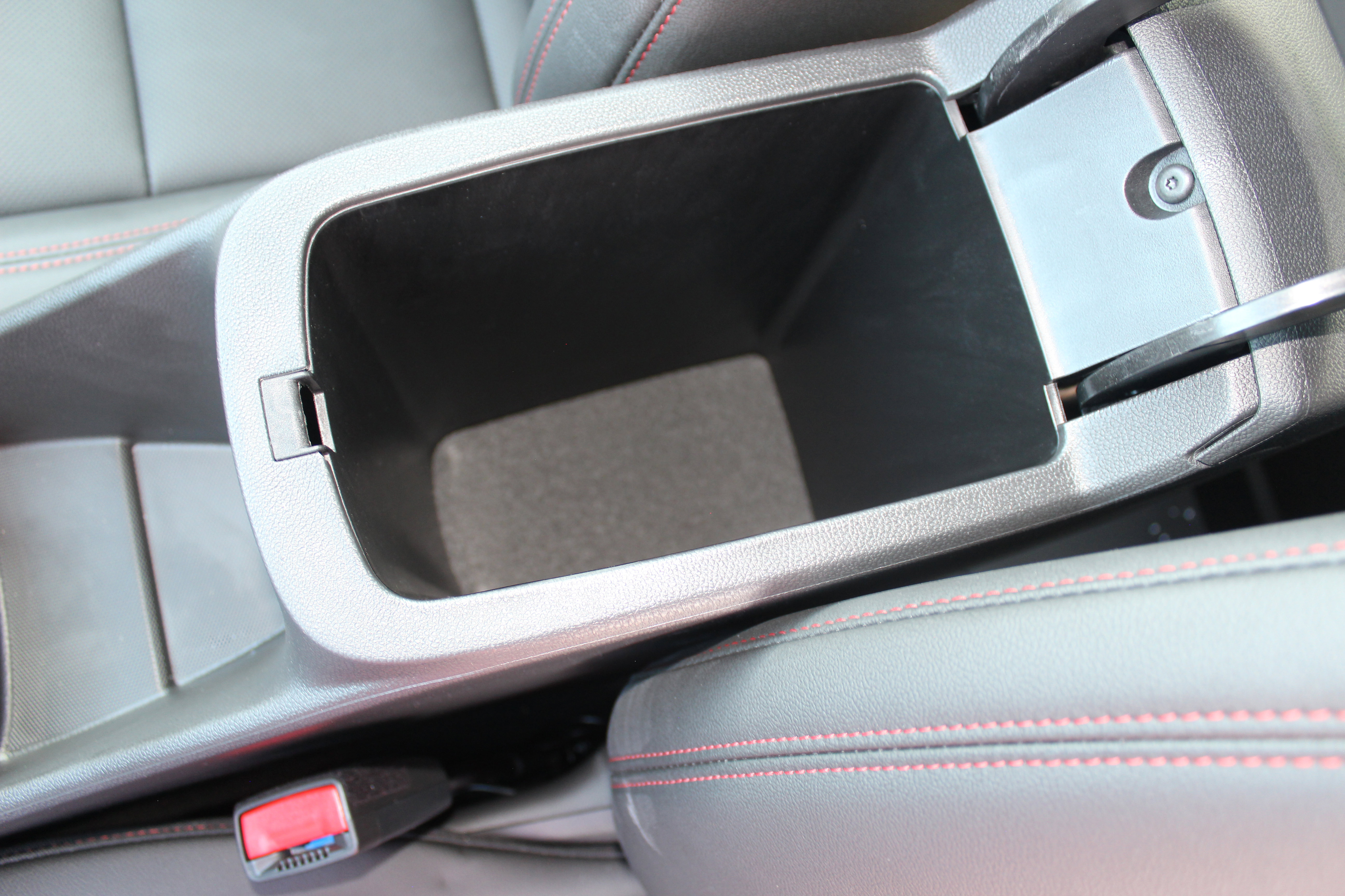 New 2025 Chevrolet Trax RS w/ Driver Confidence Package image 37