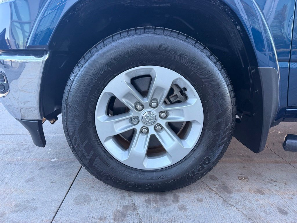 Used 2022 RAM 1500 Laramie AWD/4WD image 13