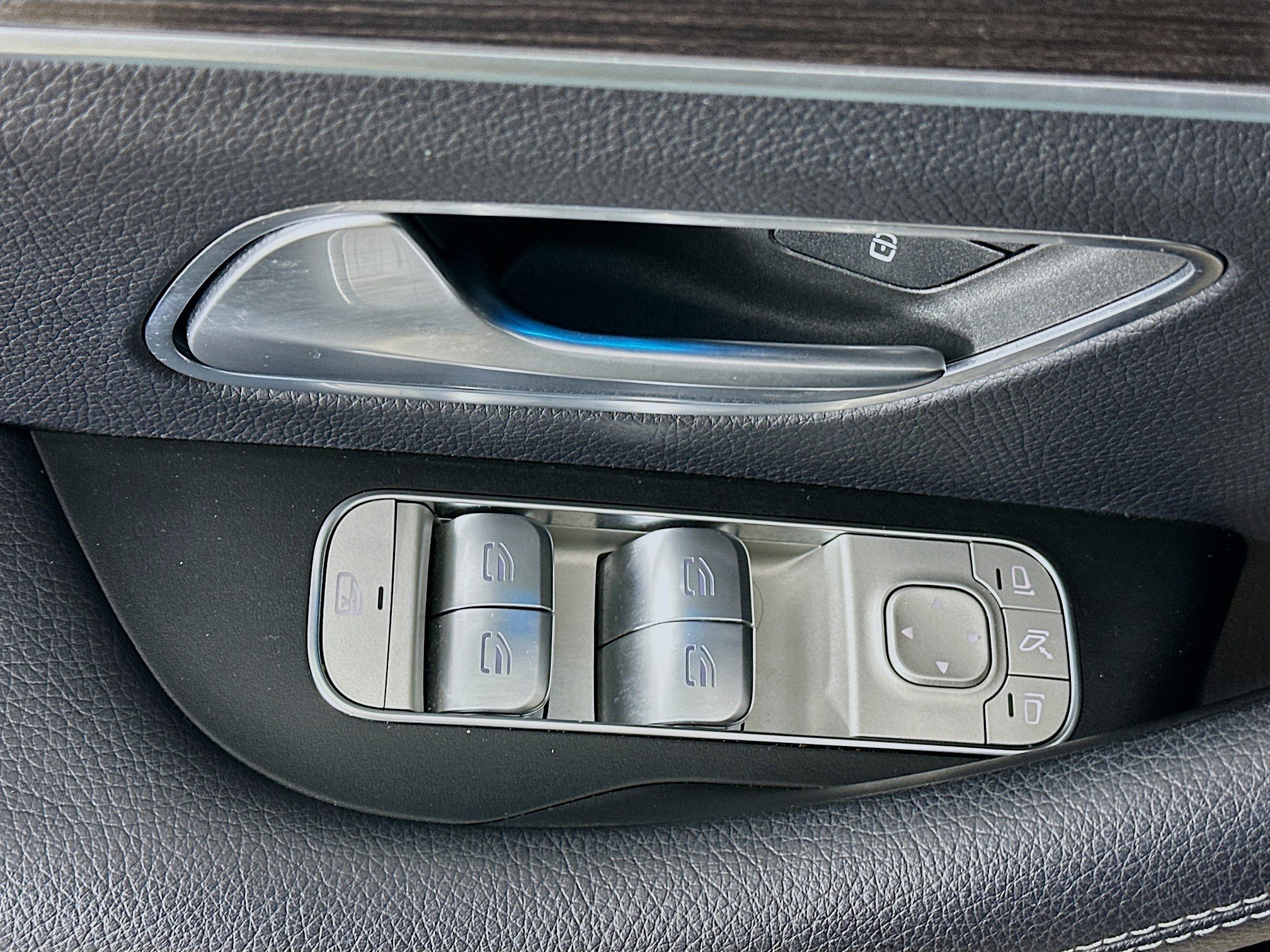 Certified 2021 Mercedes-Benz GLE 350 4MATIC image 23