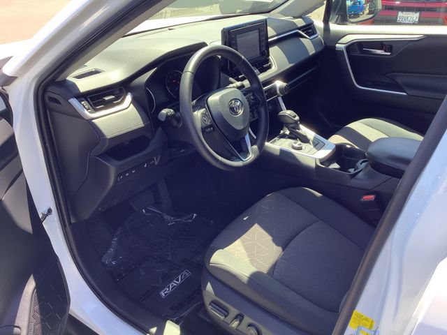 Used 2019 Toyota RAV4 XLE w/ Convenience Package AWD/4WD image 7