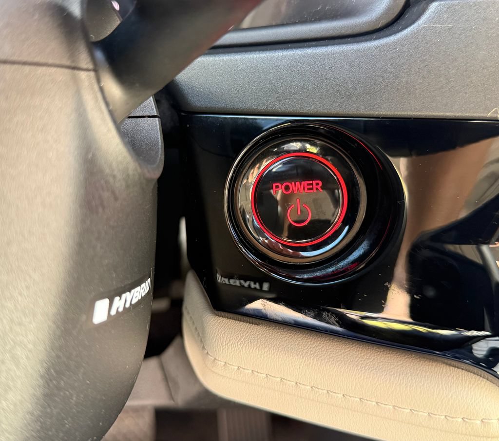 Used 2024 Honda Accord Touring image 17