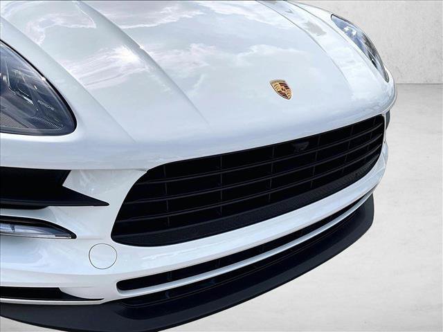 Used 2021 Porsche Macan AWD/4WD image 27