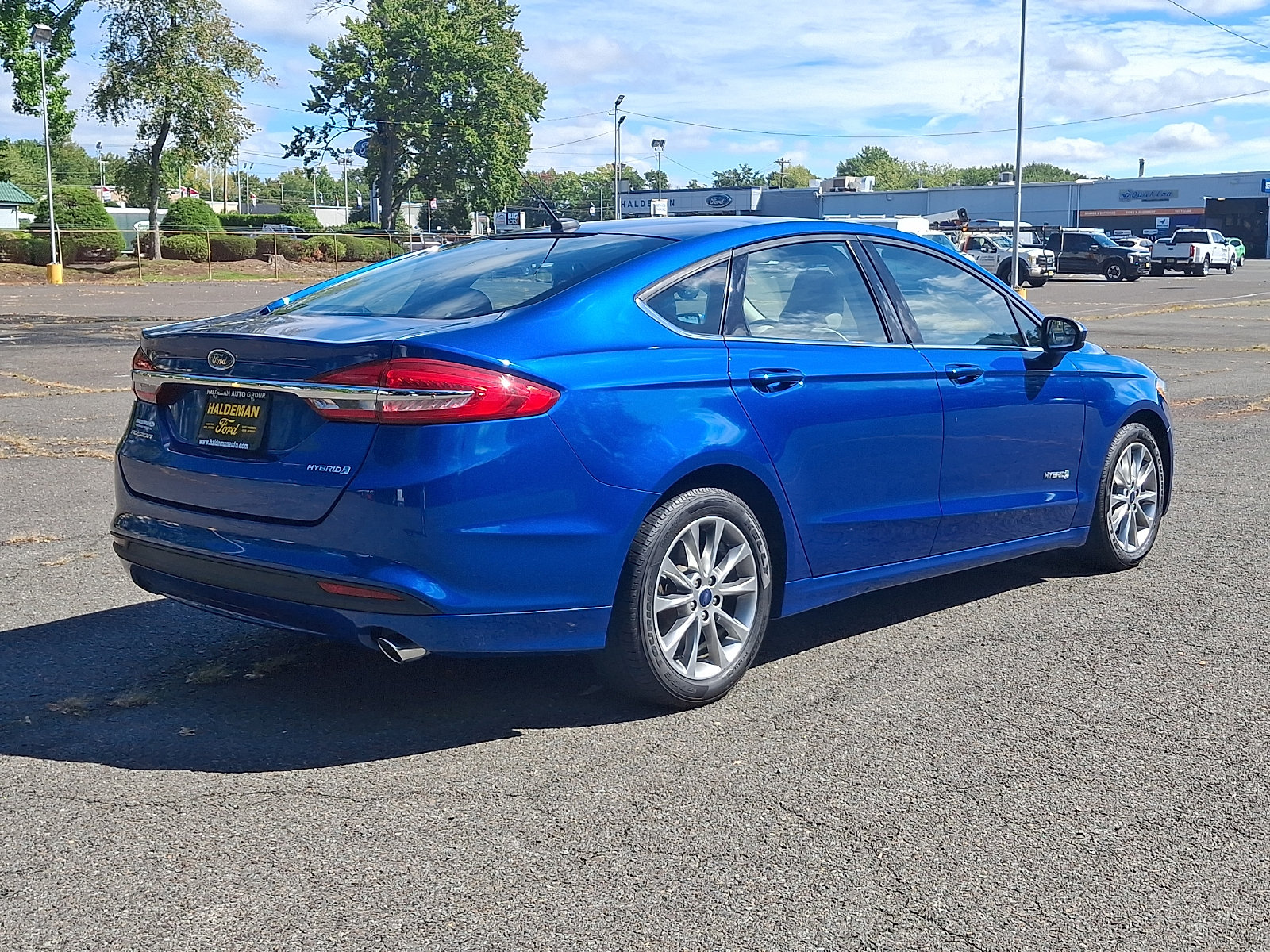 Used 2017 Ford Fusion S FWD image 7
