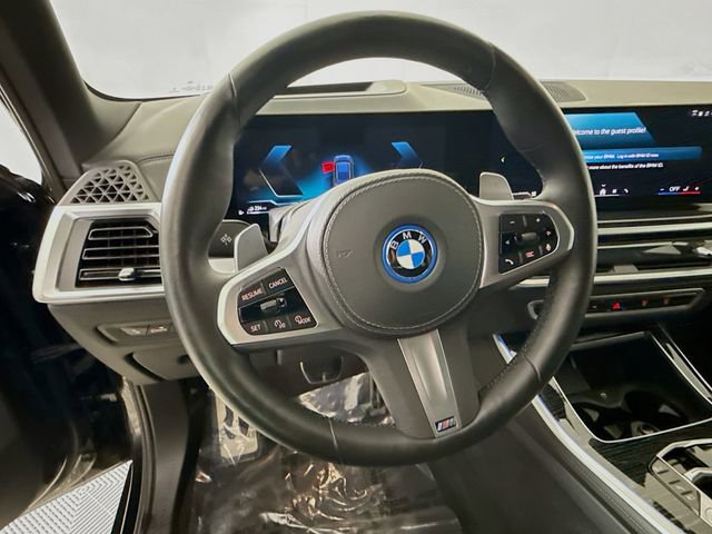 Used 2024 BMW X5 xDrive50e w/ M Sport Package image 11