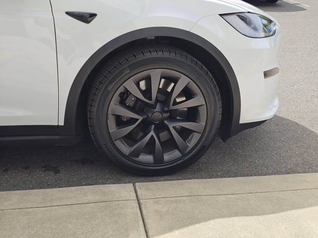 Used 2024 Tesla Model X AWD/4WD image 9