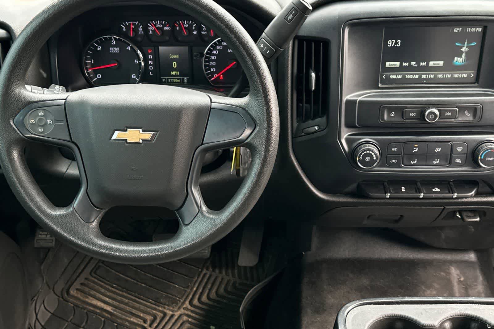 Used 2018 Chevrolet Silverado 1500 Custom RWD image 16