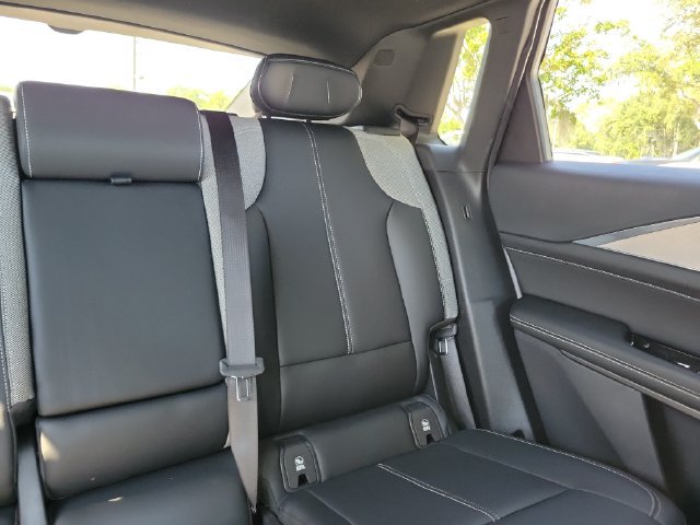 Certified 2024 Cadillac Lyriq Tech RWD image 21