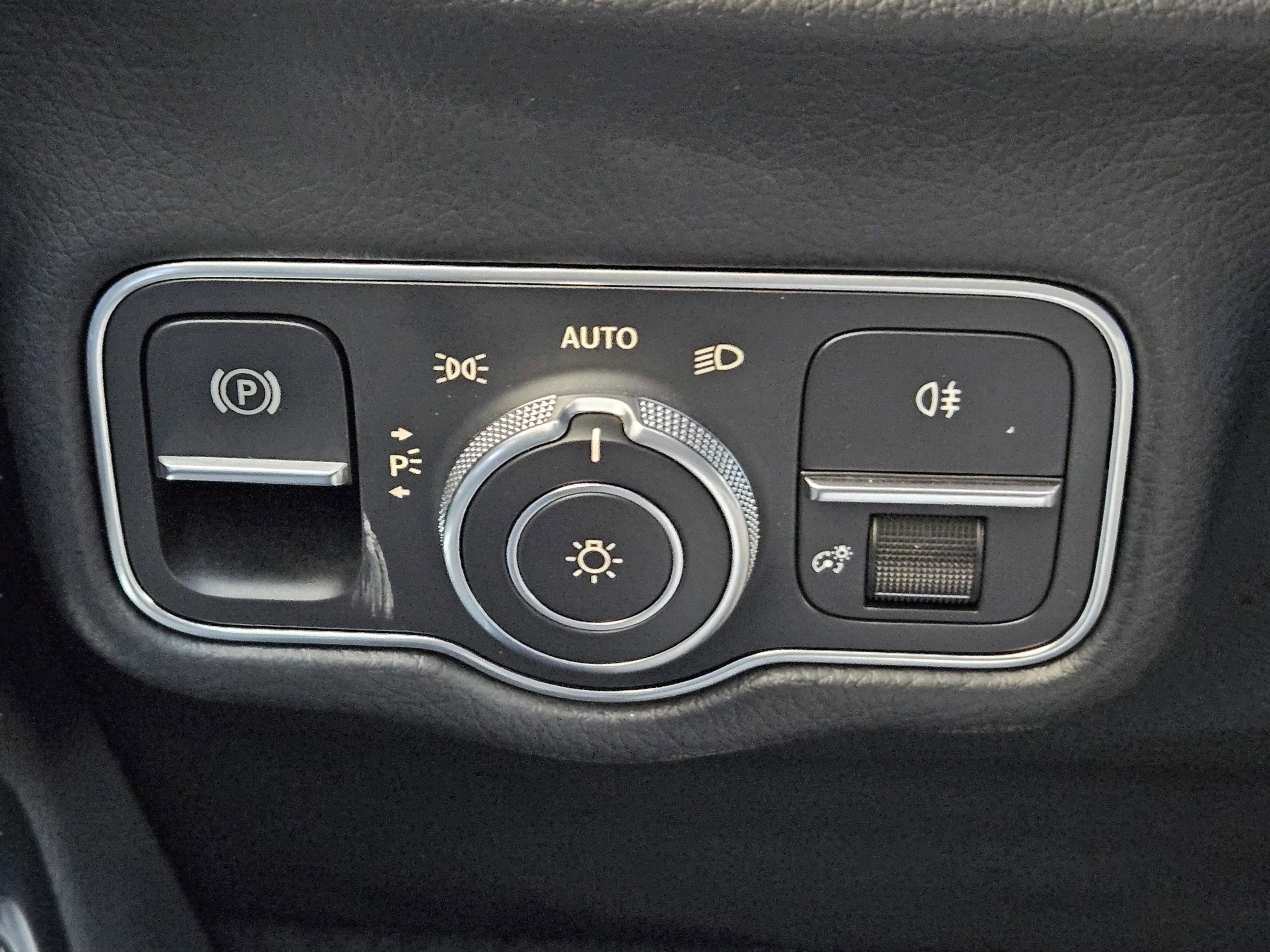 Certified 2025 Mercedes-Benz G 550 w/ Manufactur Interior Package image 14