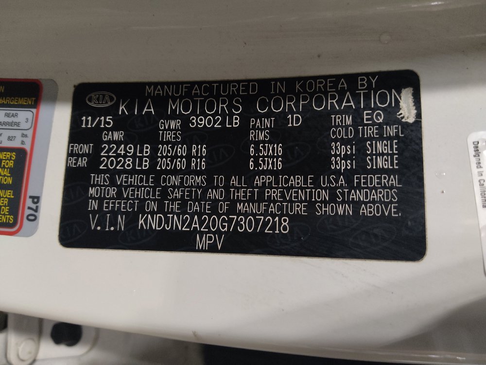Used 2016 Kia Soul FWD image 33