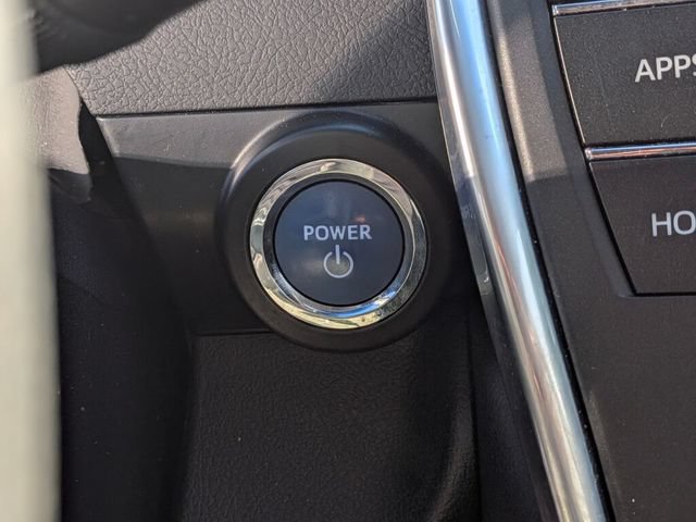 Used 2015 Toyota Camry XLE FWD image 23