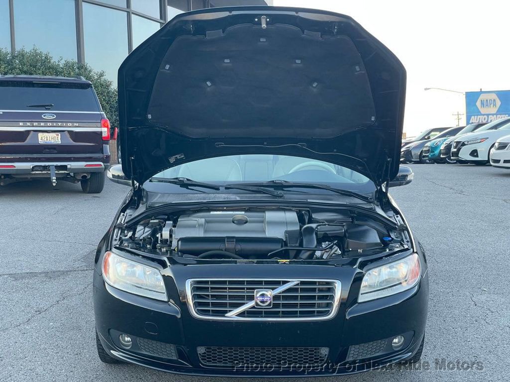 Used 2008 Volvo S80 3.2 image 18