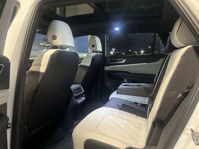 New 2026 Volkswagen Atlas Cross Sport SEL Premium R-Line image 20