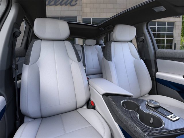 New 2026 Cadillac Optiq Luxury 1 image 16