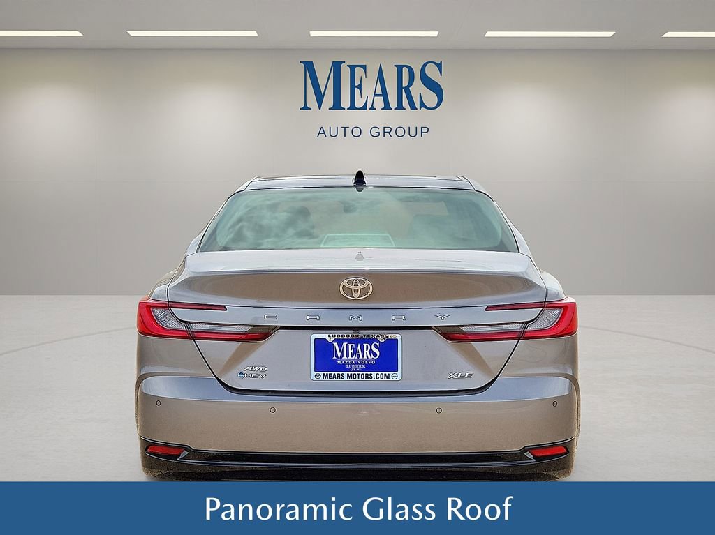 Used 2025 Toyota Camry XLE w/ Premium Plus Package image 5