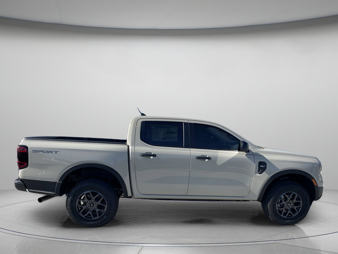 New 2025 Ford Ranger XLT w/ Trailer Tow Package RWD image 2