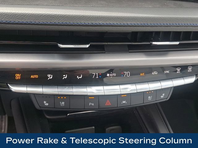 Used 2024 Cadillac XT4 Sport AWD/4WD image 14