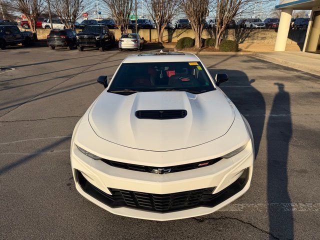 Used 2021 Chevrolet Camaro SS image 9