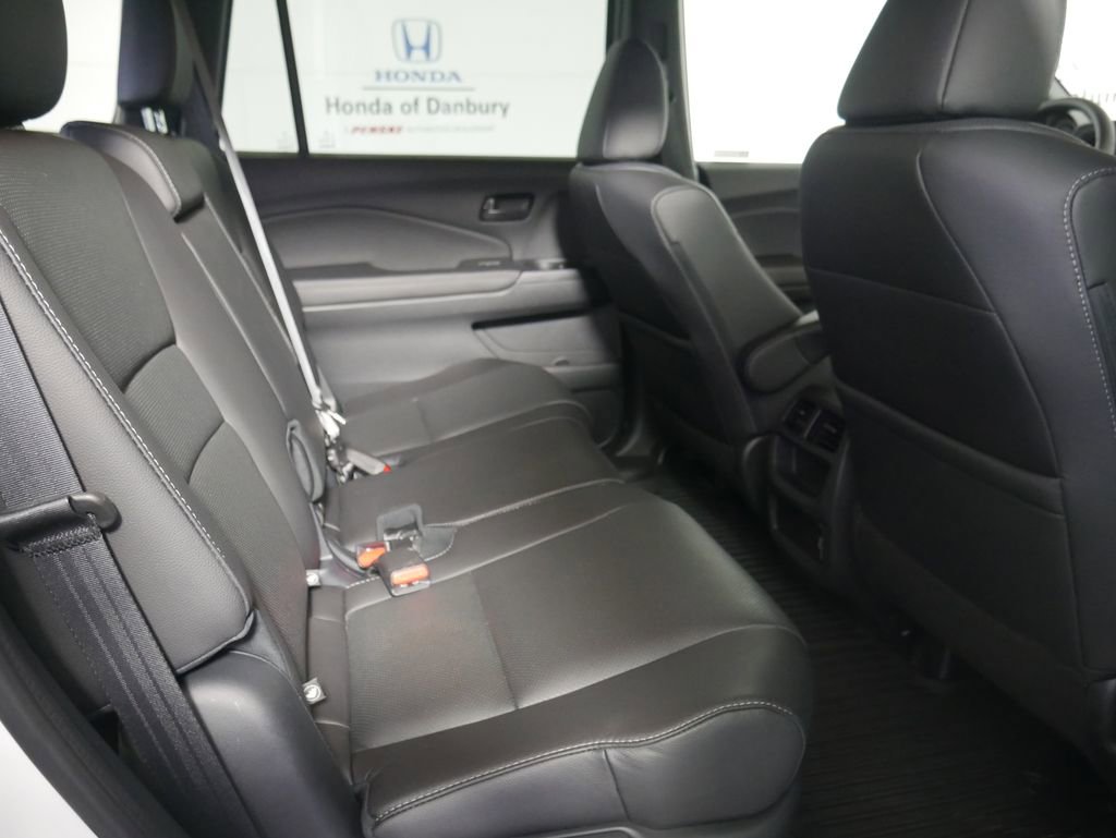 Certified 2023 Honda Passport EX-L image 8