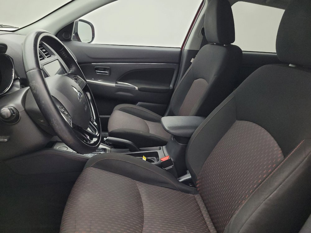Used 2019 Mitsubishi Outlander Sport SE FWD image 17