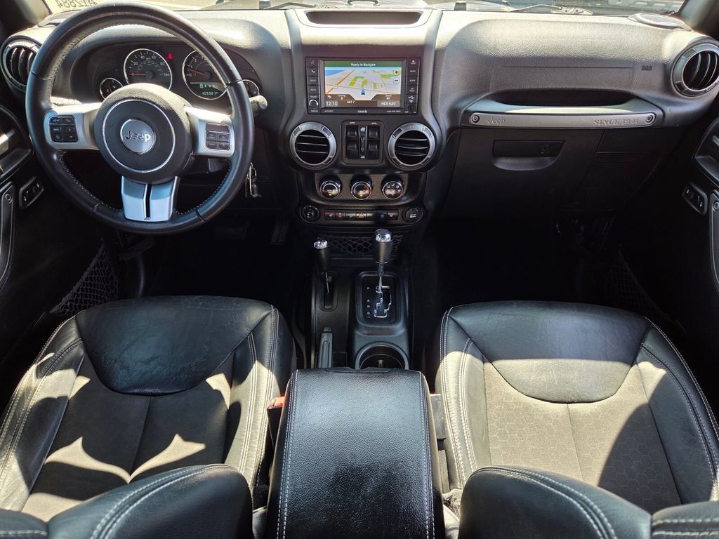 Used 2018 Jeep Wrangler Unlimited Sport AWD/4WD image 15