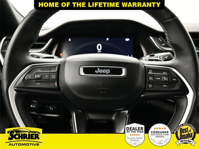 Used 2021 Jeep Grand Cherokee L Laredo image 16