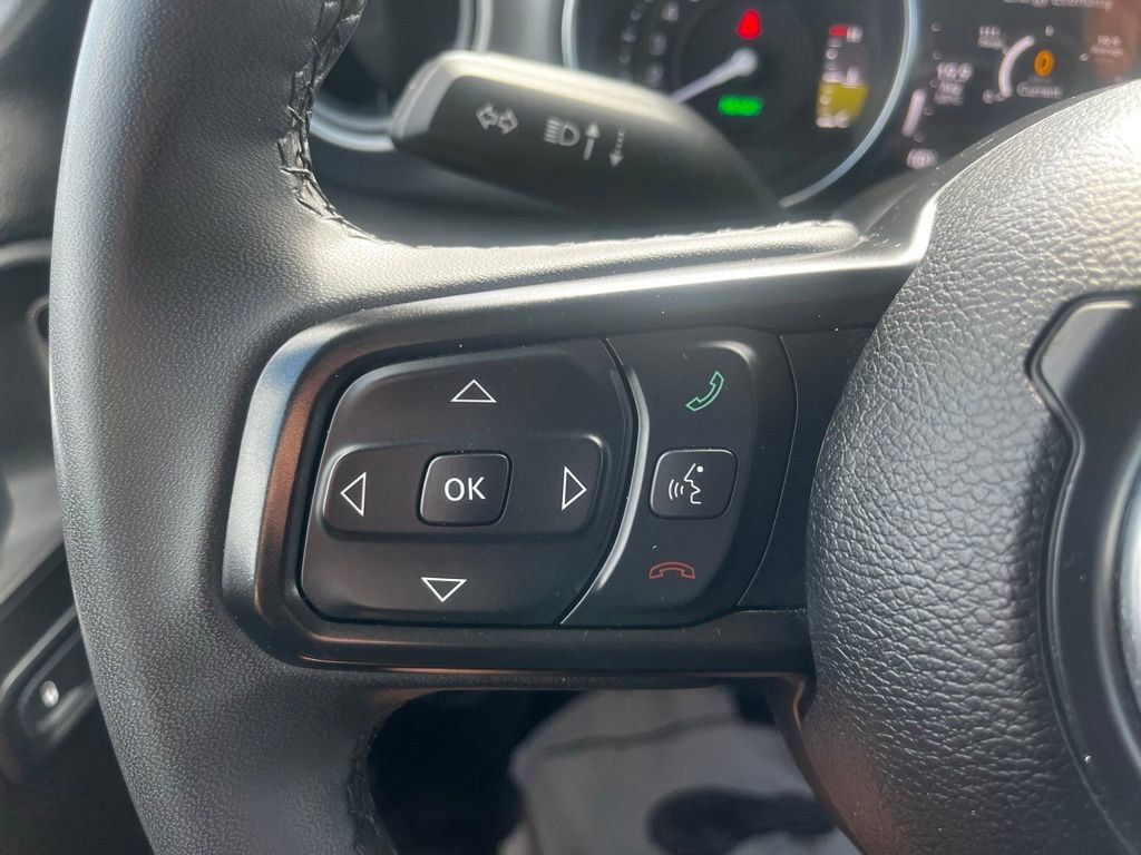 Used 2024 Jeep Wrangler Unlimited Rubicon 4xe image 13