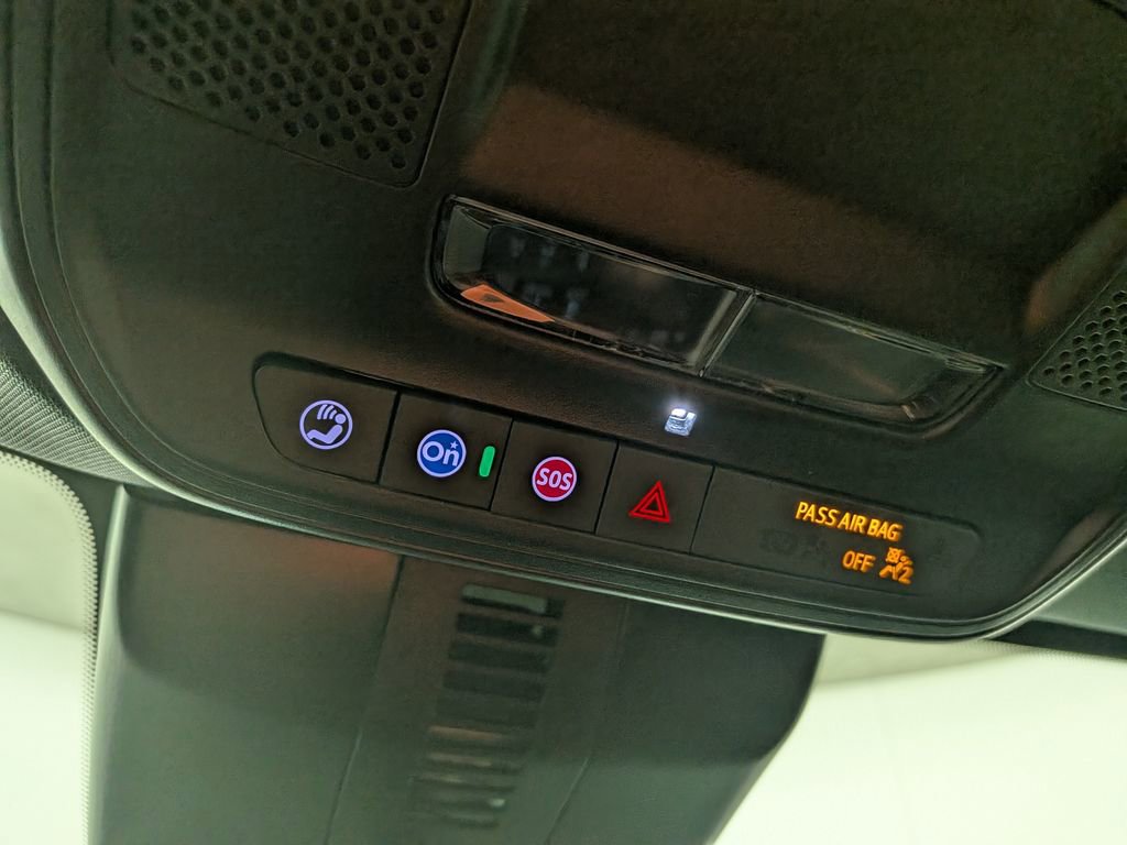 New 2026 Chevrolet Traverse Z71 w/ Driver Confidence Package image 42