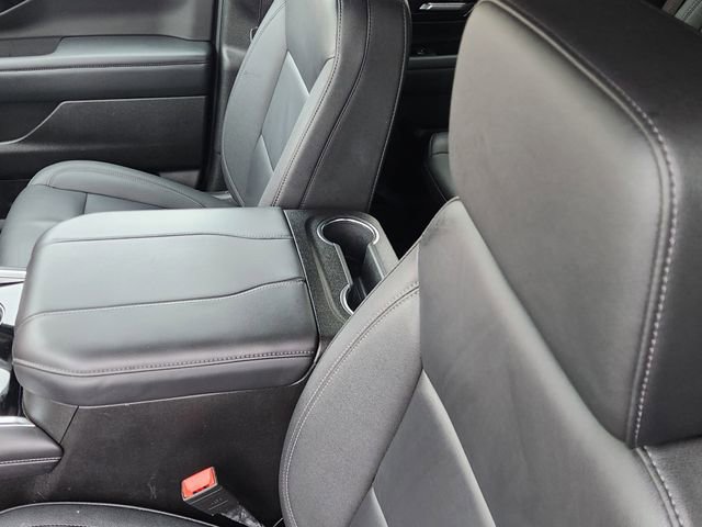 Used 2025 Chevrolet Tahoe LT AWD/4WD image 21