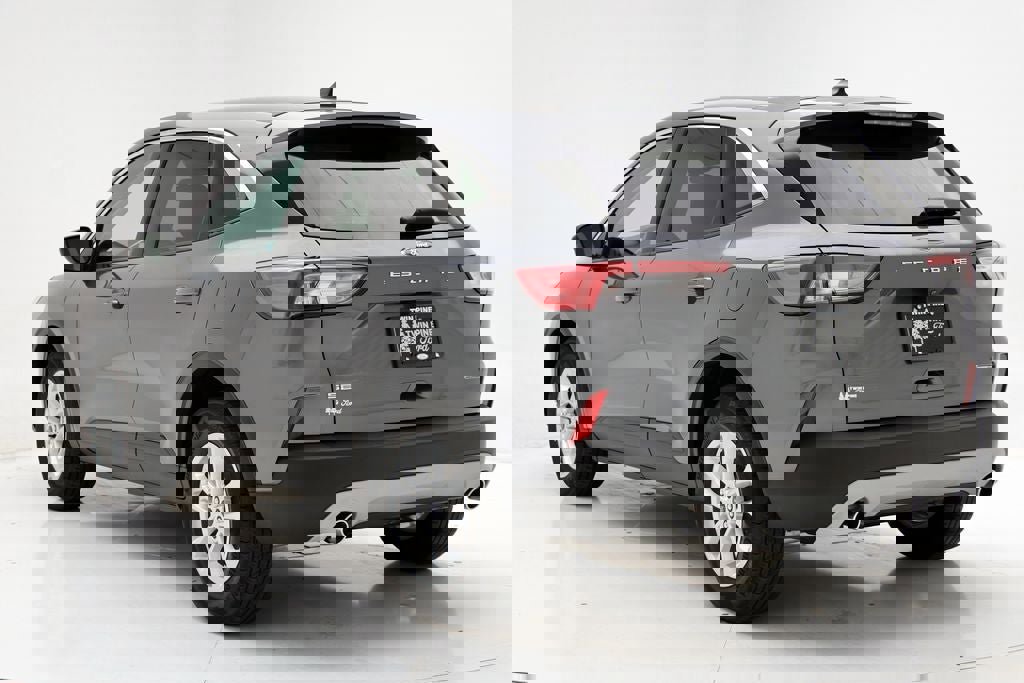 Used 2022 Ford Escape SE w/ Convenience Package image 6