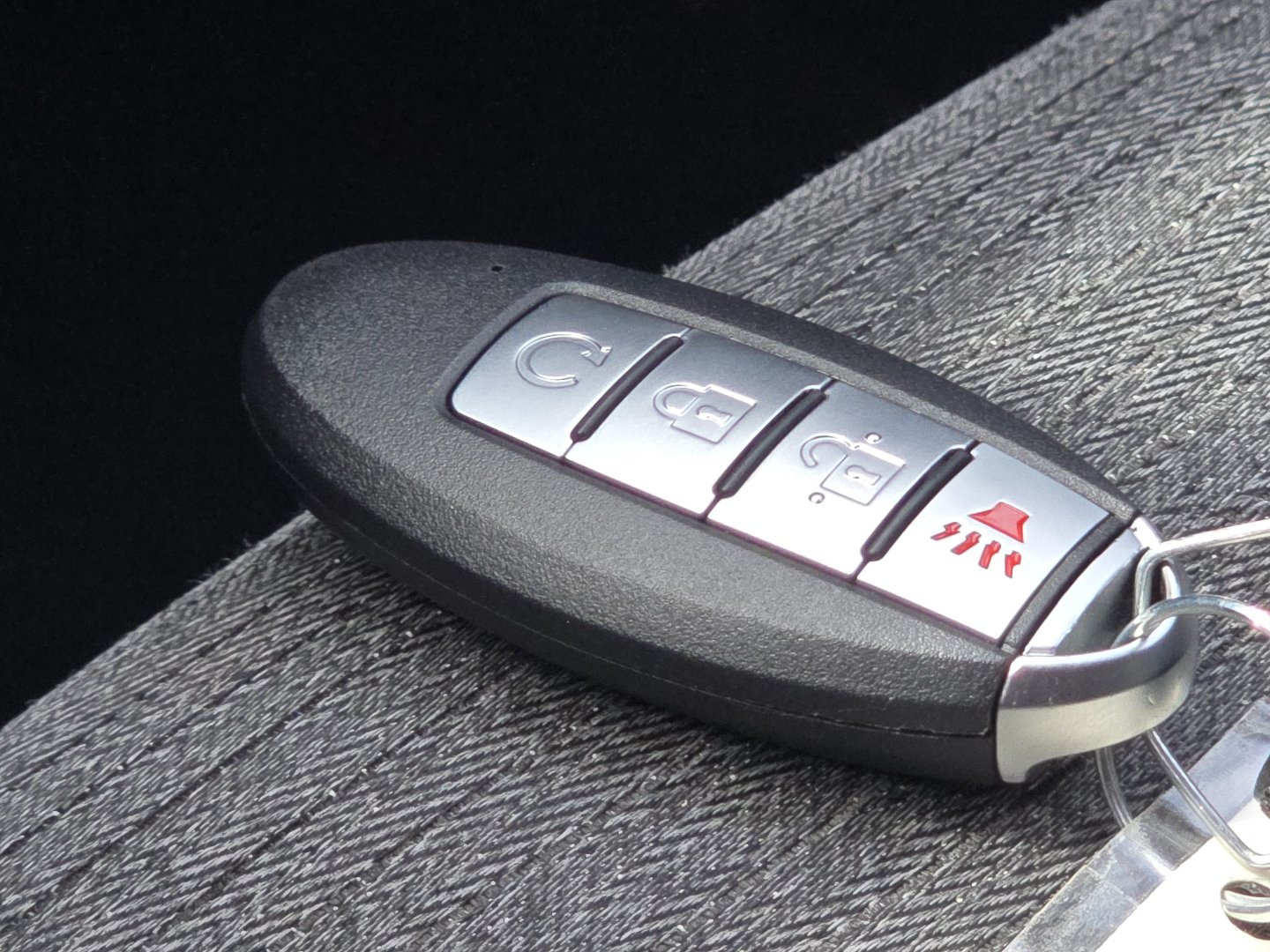 Used 2021 Nissan Rogue SV FWD image 32