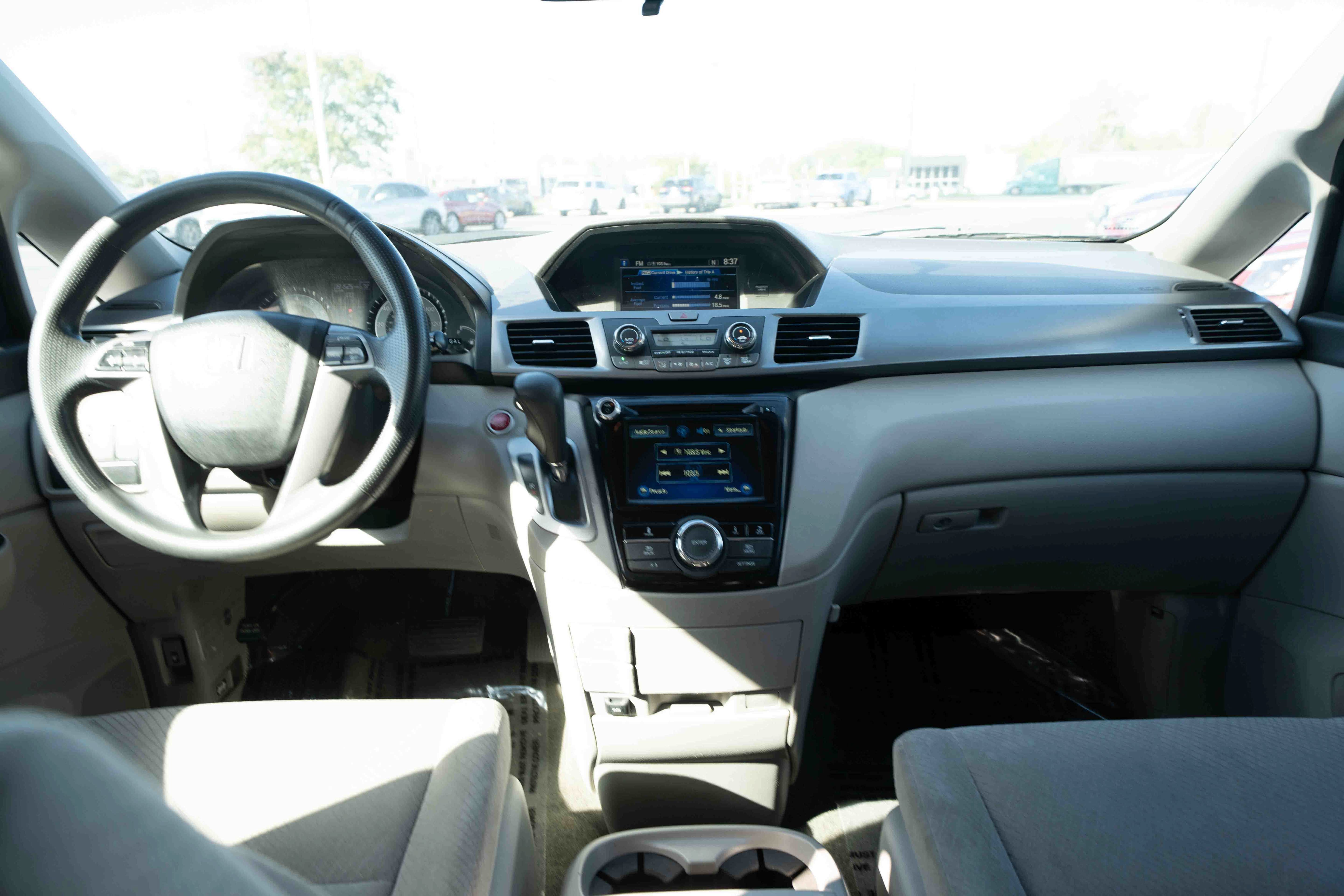 Used 2014 Honda Odyssey EX image 20