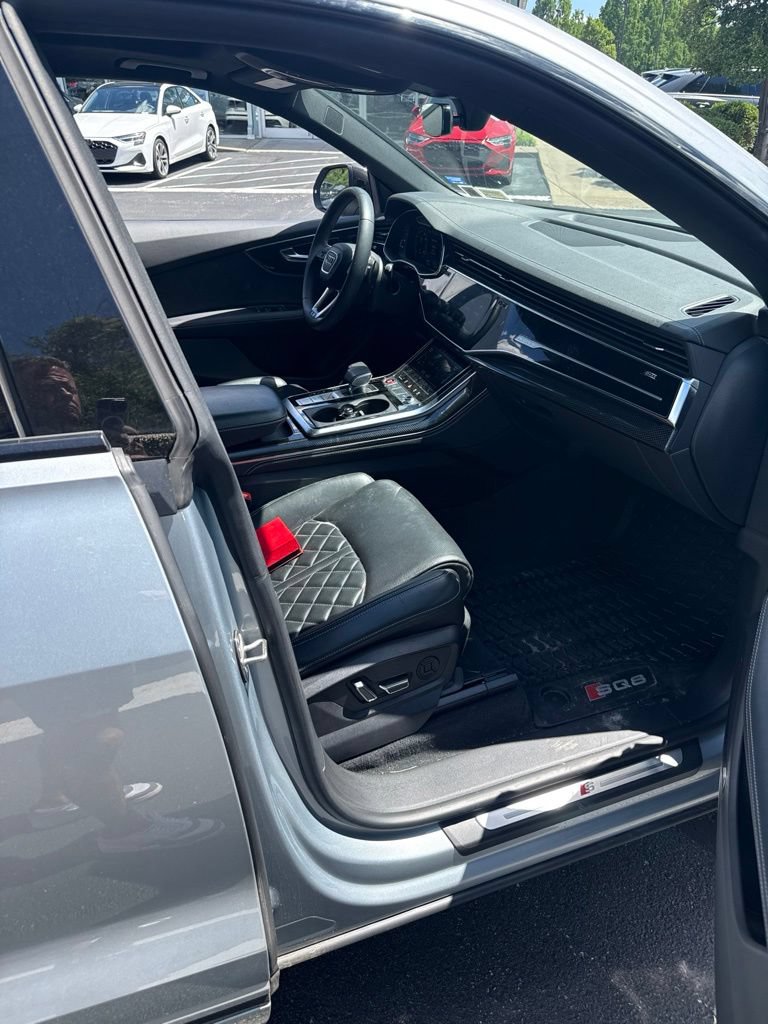 Used 2023 Audi SQ8 Premium Plus w/ Carbon Optic Package AWD/4WD image 12