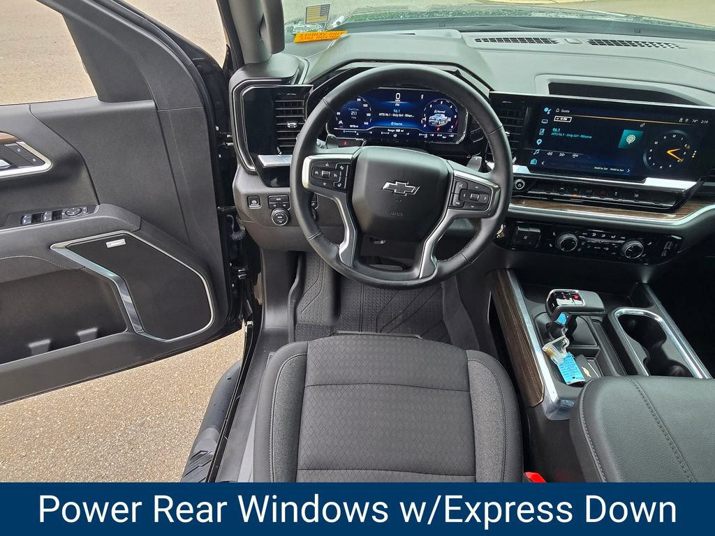 Certified 2025 Chevrolet Silverado 1500 RST w/ Convenience Package II AWD/4WD image 17
