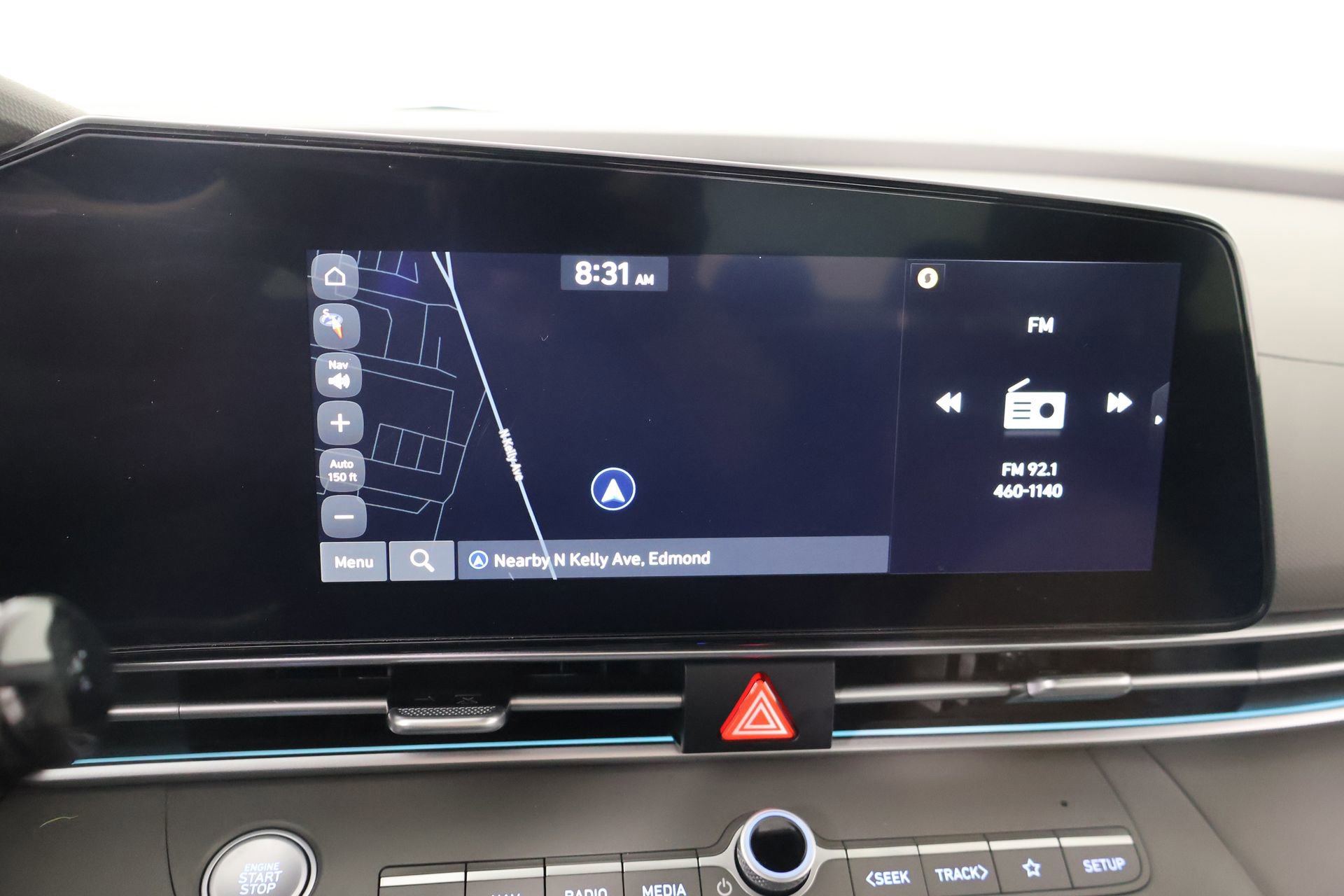 Certified 2025 Hyundai Elantra SEL image 7