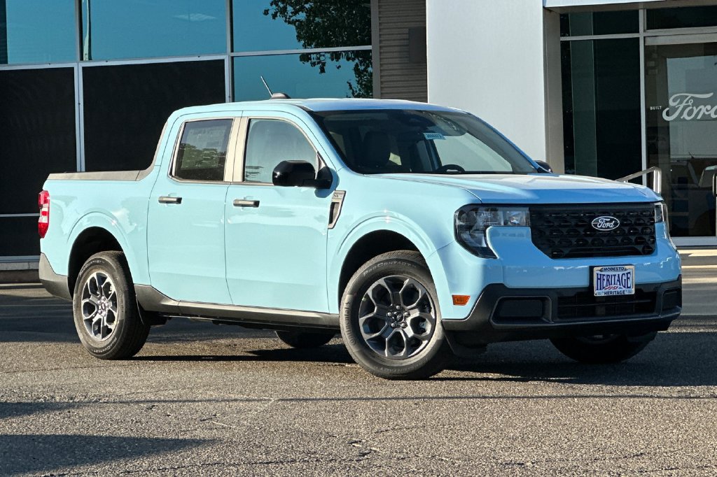 New 2026 Ford Maverick XLT w/ XLT Luxury Package
