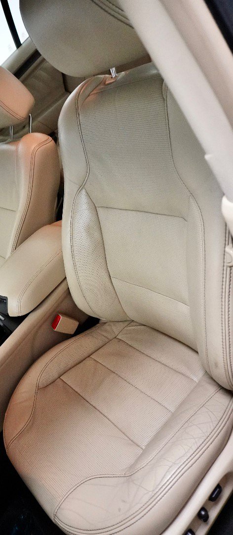 Used 2016 Ford Taurus Limited FWD image 4