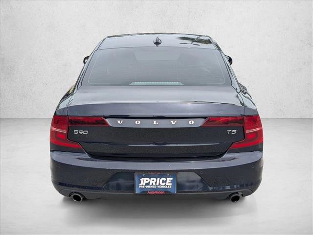 Used 2017 Volvo S90 T5 Momentum w/ Convenience Package FWD image 7