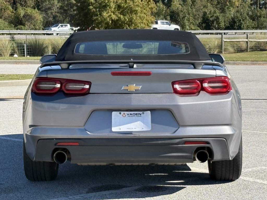 Used 2020 Chevrolet Camaro LT image 16