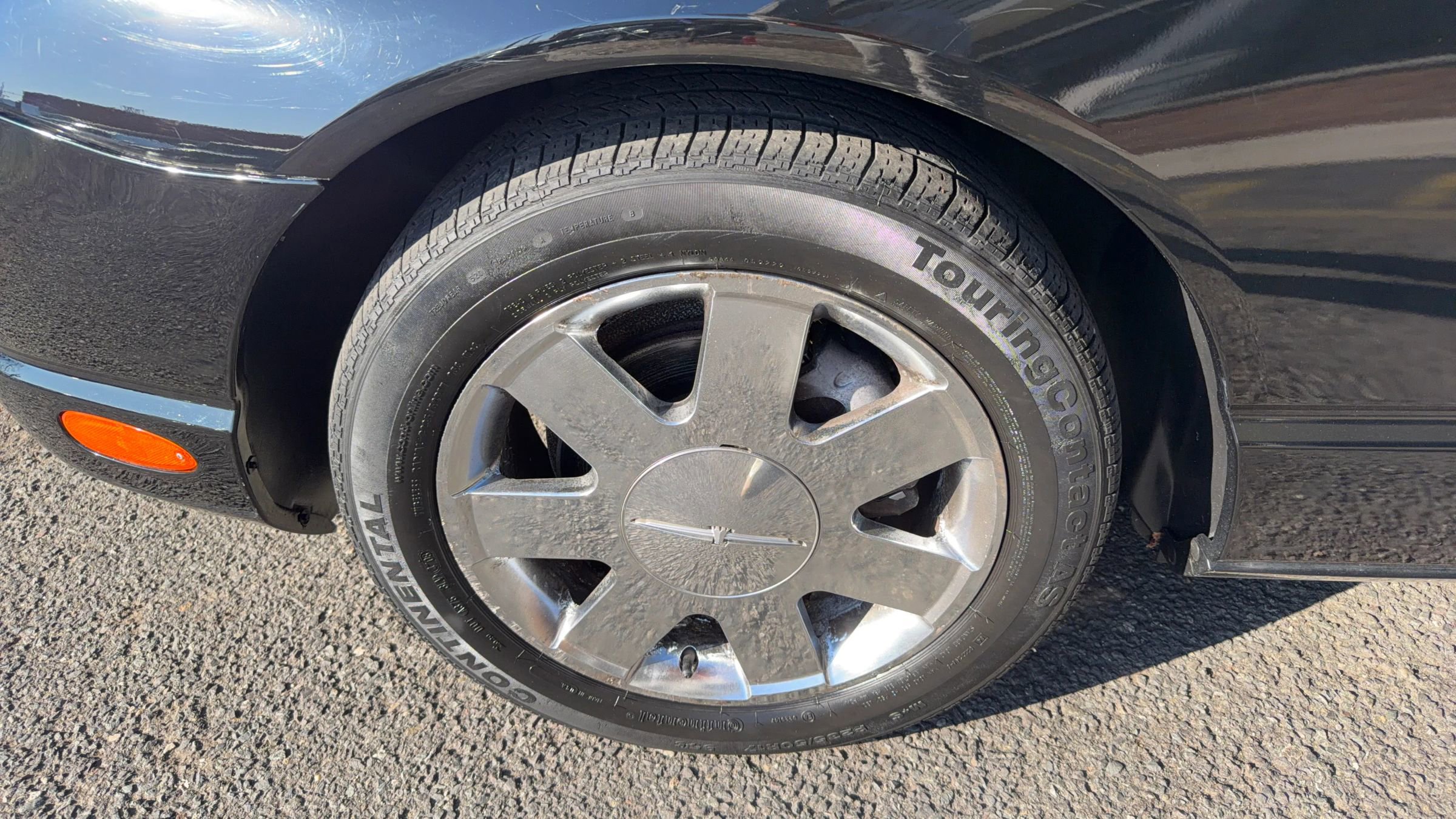 Used 2002 Ford Thunderbird image 9