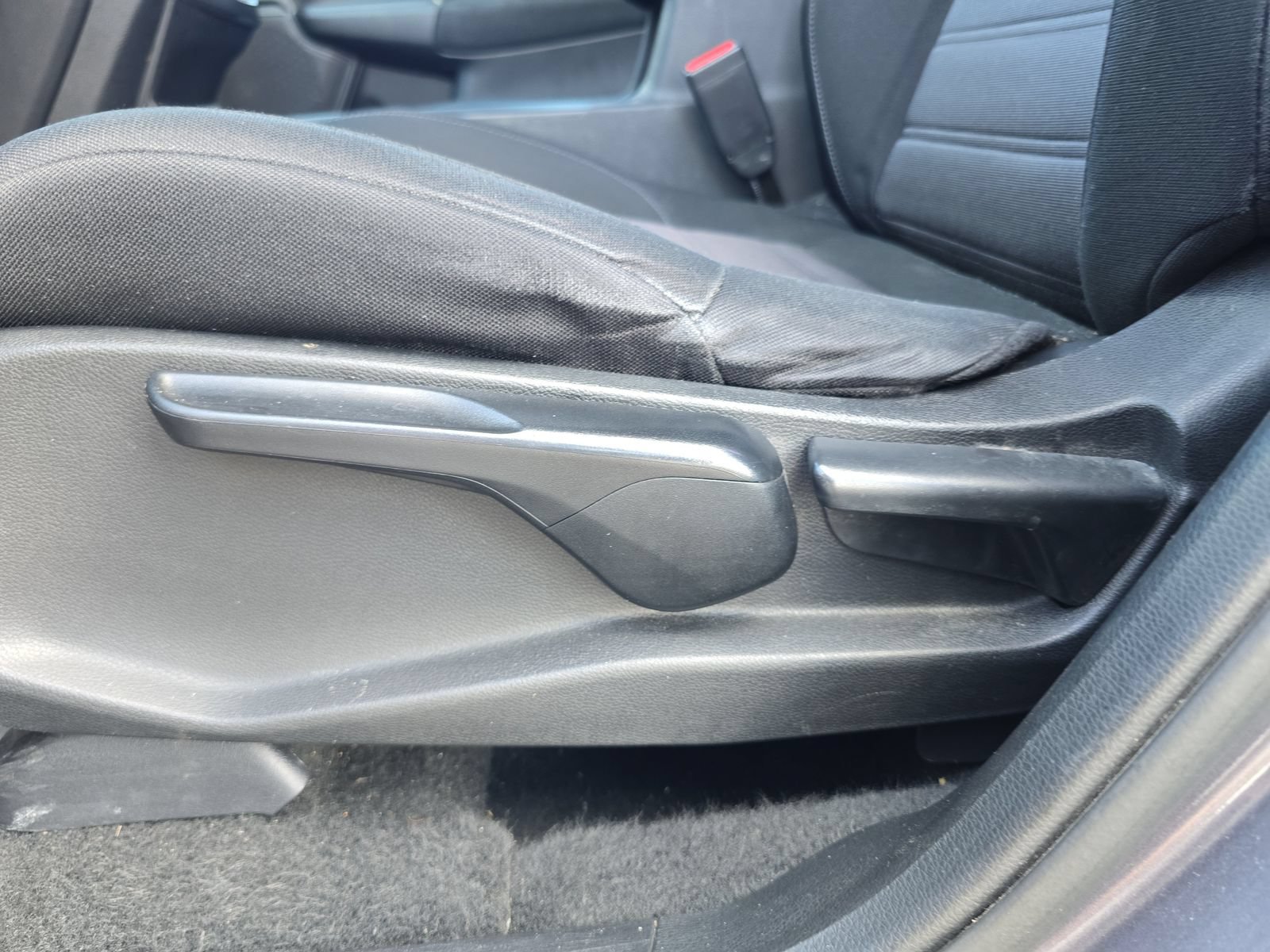 Used 2021 Honda CR-V LX image 16