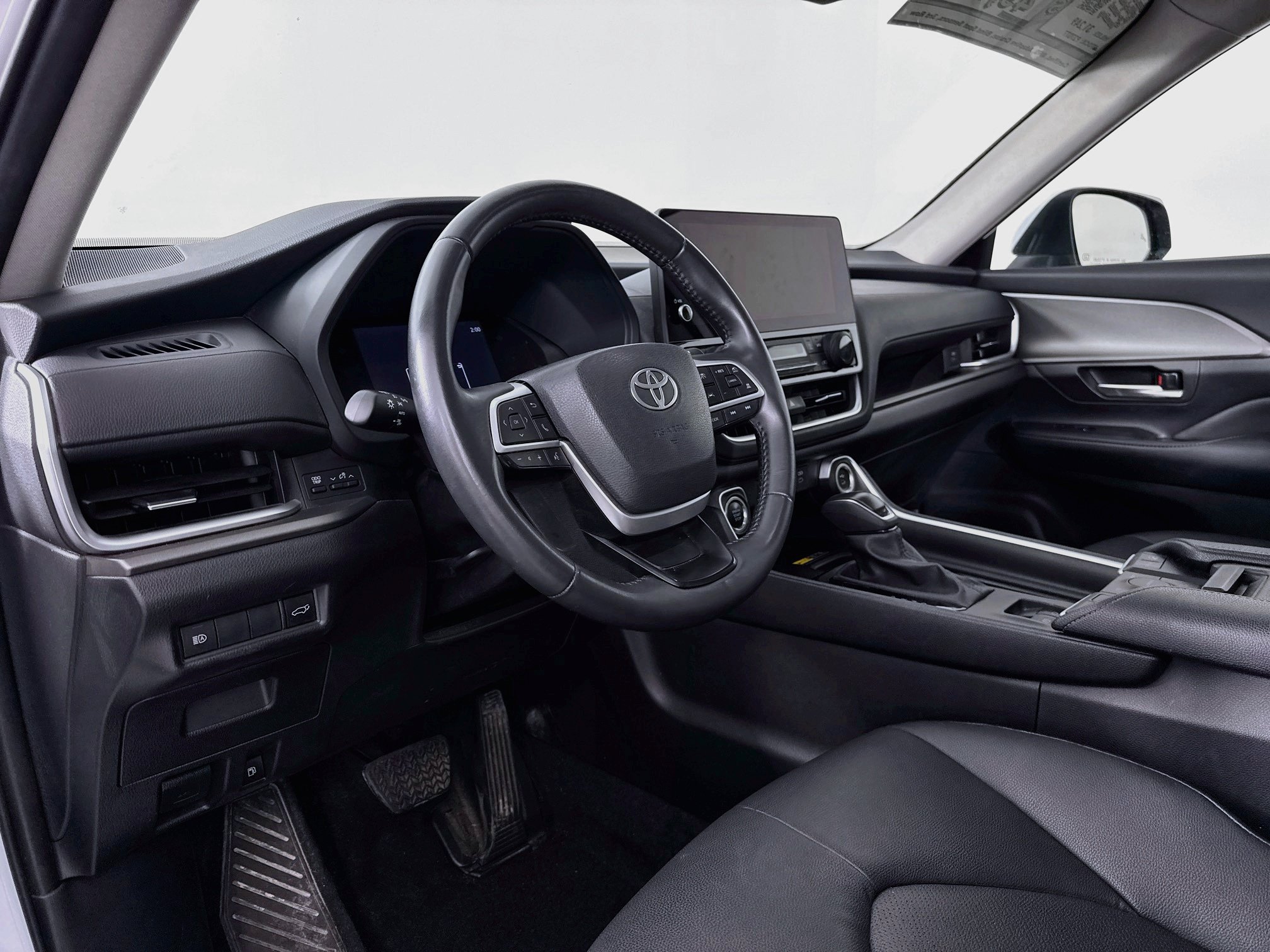 Certified 2025 Toyota Grand Highlander AWD image 9