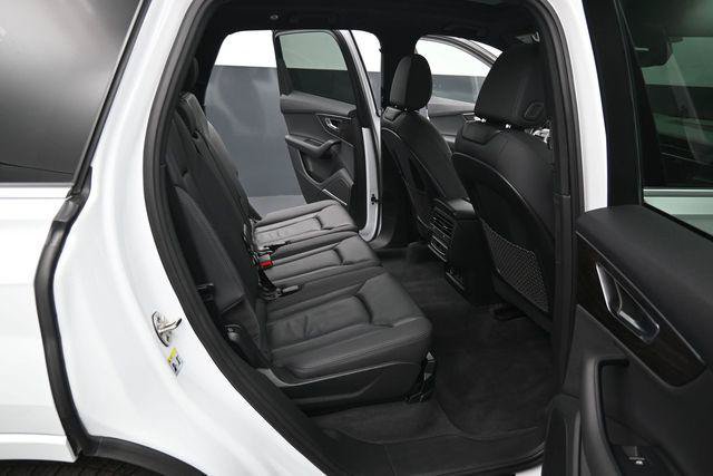 Used 2021 Audi Q7 3.0T Premium Plus AWD/4WD image 34