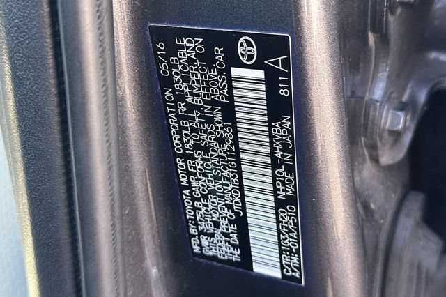 Used 2016 Toyota Prius C One FWD image 31