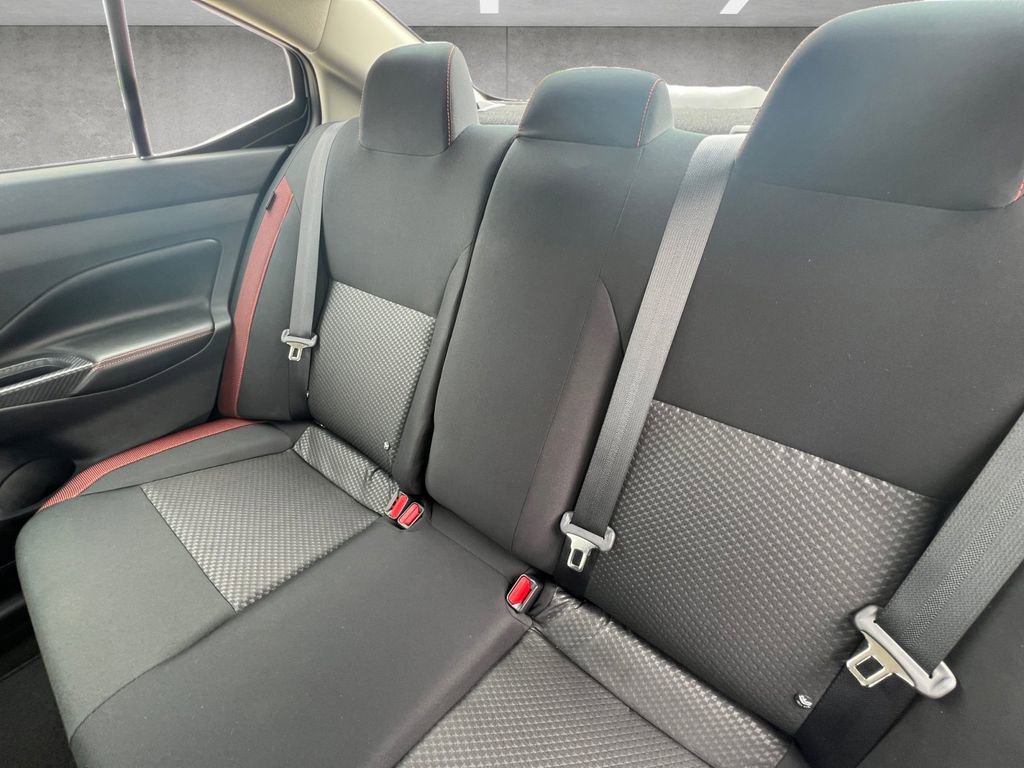 New 2025 Nissan Versa SR FWD image 22